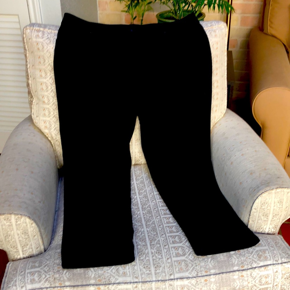 Chicos Black So Slimming Black Jeans